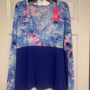 NWT Lilly Pulitzer Finn V-neck top